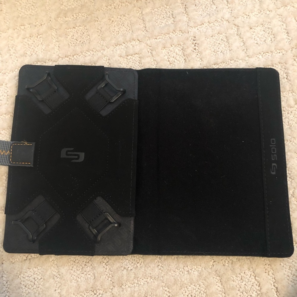 Universal tablet case - black